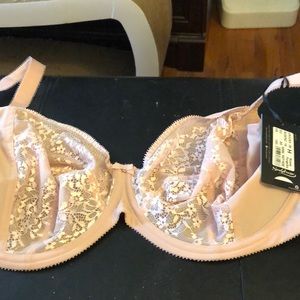 I am selling a beneath it all bra light pink size 38 H never worn new.